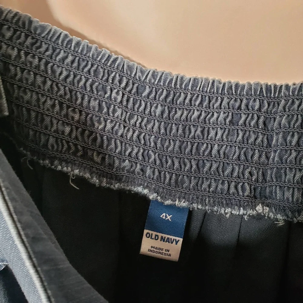 OLD NAVY Garment-Dyed Button-Front No-Peek Cami Top 4X - Picture 5 of 10